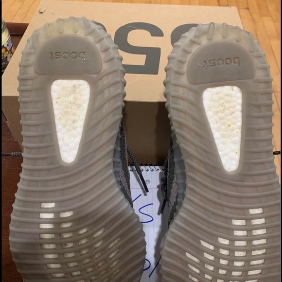 Yeezy 350 Belugas main image 4